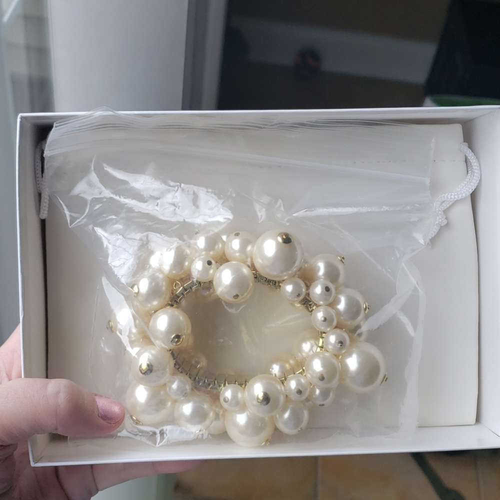 NWT Noir Bracelet Pearls